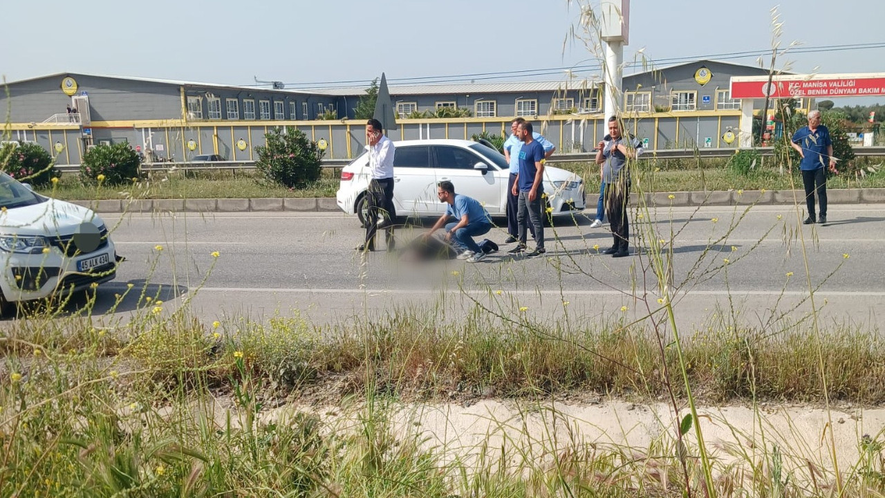 yolcu-otobusunun-carptigi-yasli-adam-yasam-savasini-kaybetti-UJccbILe.jpg
