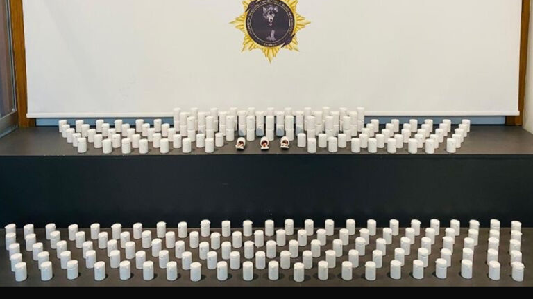 zehir-tacirinin-evinden-10-bin-hap-cikti-vSbcREHR.jpg