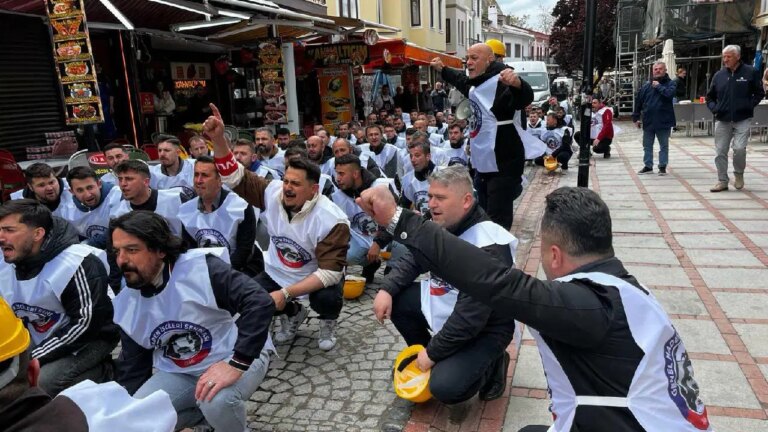 zonguldakli-madenciler-1-mayis-emek-ve-dayanisma-gununu-edirnede-kutladi-plrhK25l.jpg