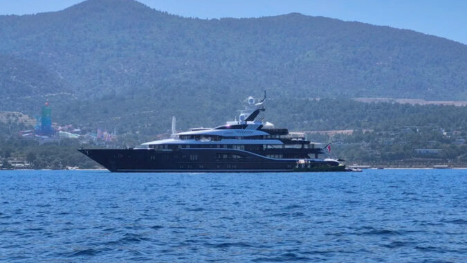 150 milyon dolarlık yüzen sarayıyla Bodrum’a geldi