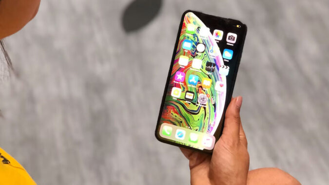 Apple, çocuk hesapları için ebeveyn kontrollerini güçlendiriyor