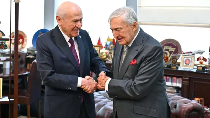 Bahçeli’den Rahmi Koç’un “Kürt kadın hasta” sözlerine soruşturma açılmasına tepki: Samimi bir sohbet ortamında yaptığı bir latife üzerinden kendisine yönelik soruşturma başlatılması yanlıştır