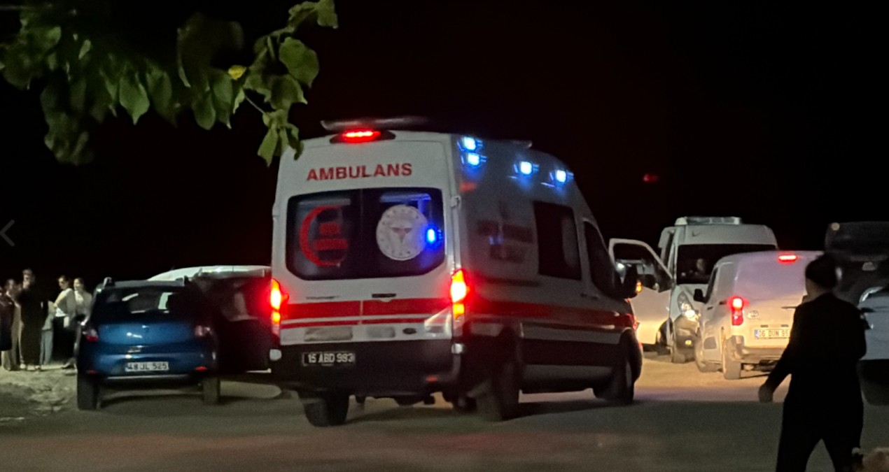 Burdur Gölü’nde kanoyla kaybolan iki kişi sağ bulundu