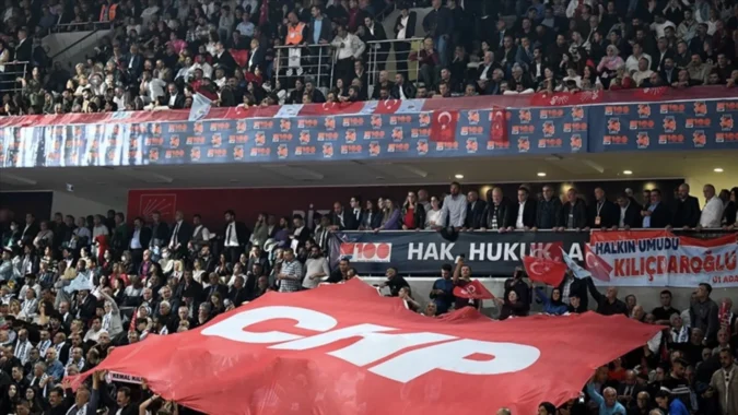 CHP’nin 38. Kurultay delegelerine soruşturma: Birinci derece yakınları da dâhil tüm hesapları incelenecek