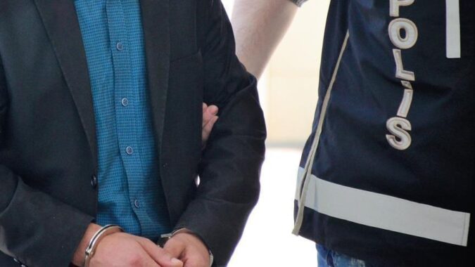 Dilovası’nda dehşet! Tartıştığı eşini bıçakladı, 5 çocuk annesi kadın hayatını kaybetti