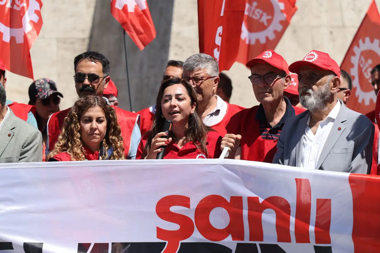DİSK İç Anadolu Bölge Temsilciliği 15-16 Haziran Büyük İşçi Direnişi’nin yıldönümünde seslendi: 56 yıl önceki gibi tarihin akışını yine işçiler değiştirebilir