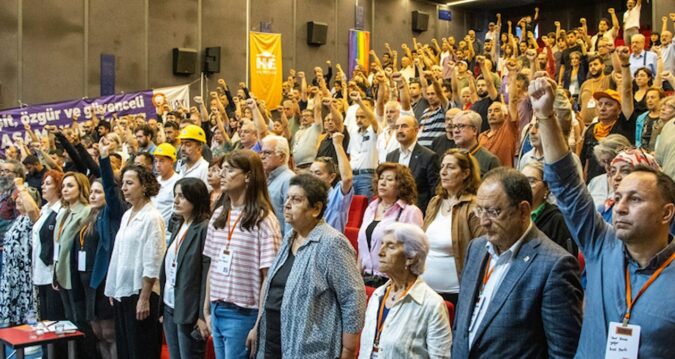 Halkevleri, CHP’li Orhan Sarıbal’ı ihraç etti