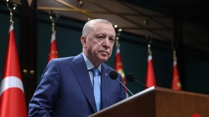 İzmir Barometresi: İzmirlilerin yüzde 39’u savaş halinde Erdoğan’ın ülkeyi en iyi yöneteceğini düşünüyor