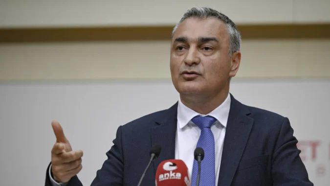Kılıçdaroğlu yönetimindeki CHP’nin Sözcüsü Sarı’dan Buca Belediyesi operasyonuna ilişkin açıklama