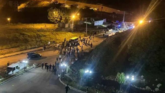 Kına gecesini kan gölüne çevirdiler: Bıçaklarla taşlarla saldırdılar