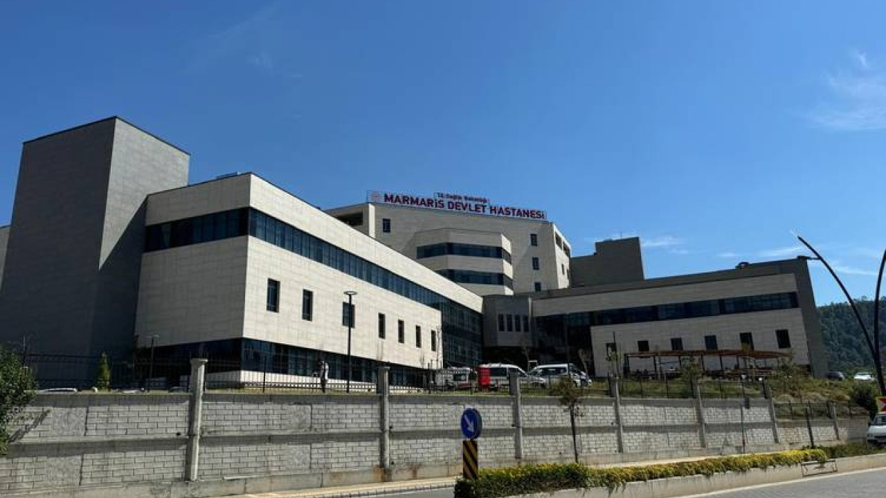 Muğla’da kamyonetler birbirine girdi: 1 ölü 3 yaralı