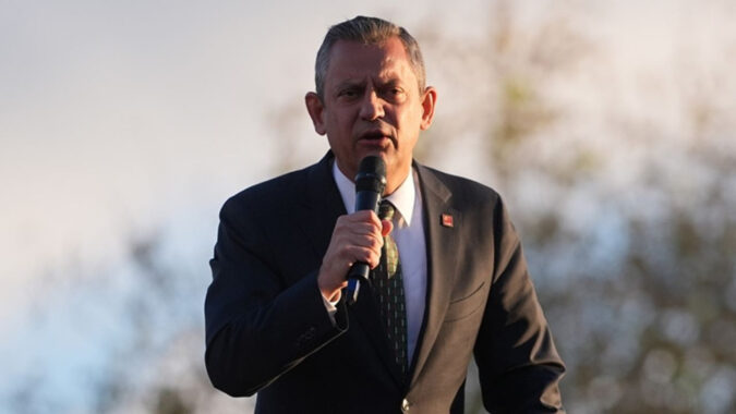 Özgür Özel Newsweek’e yazdı: Erdoğan kontrollü bir muhalefet yerleştirmek istiyor