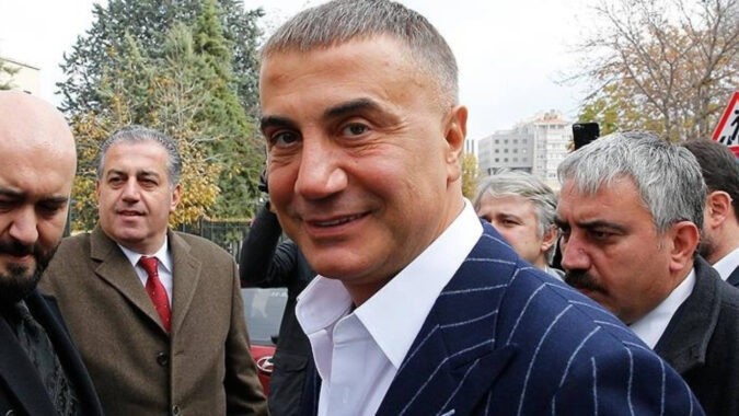 Sedat Peker’in kızları kaza geçirdi! Eşi açıkladı