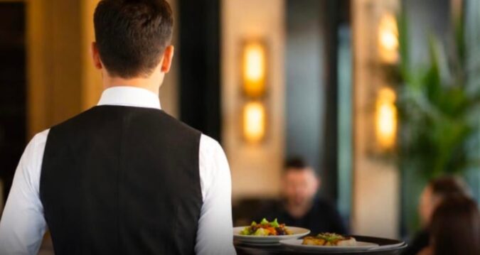 Ticaret Bakanlığı’ndan sert açıklama: Restoranlarında bunu yapan işletme yandı