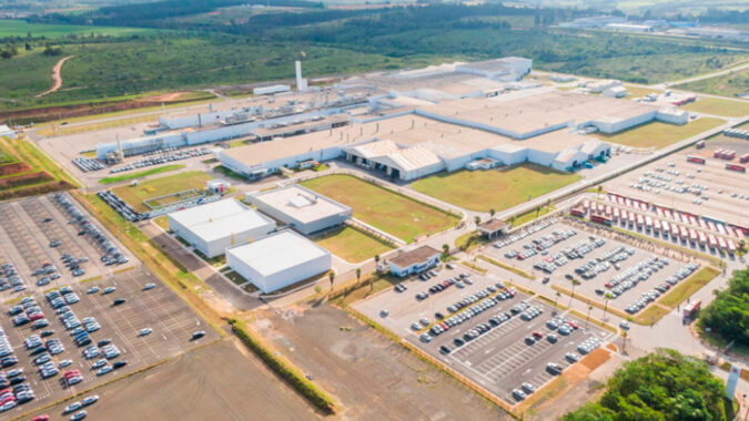 Ünlü otomotiv fabrikası kapanıyor: İşçiler 45 maaş ikramiye alacak