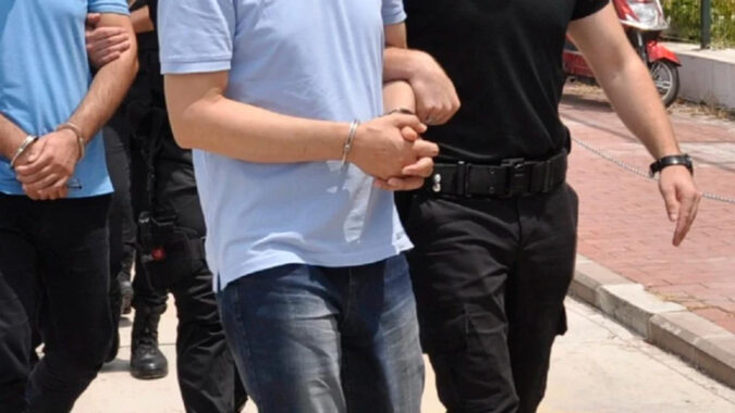 Uşak’ta yasa dışı bahis operasyonunda 5 kişi tutuklandı