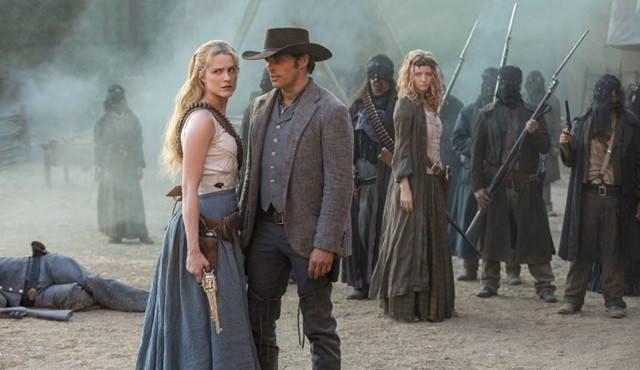 Westworld dizisinin konusu nedir? Kaç bölüm ve sezon? Westworld oyuncuları (Oyuncu kadrosu) listesi