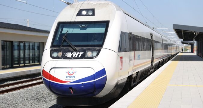 Yeni demir yolu hattı bu yıl hizmete açılacak: 4 saatlik yol 1,5 saate inecek