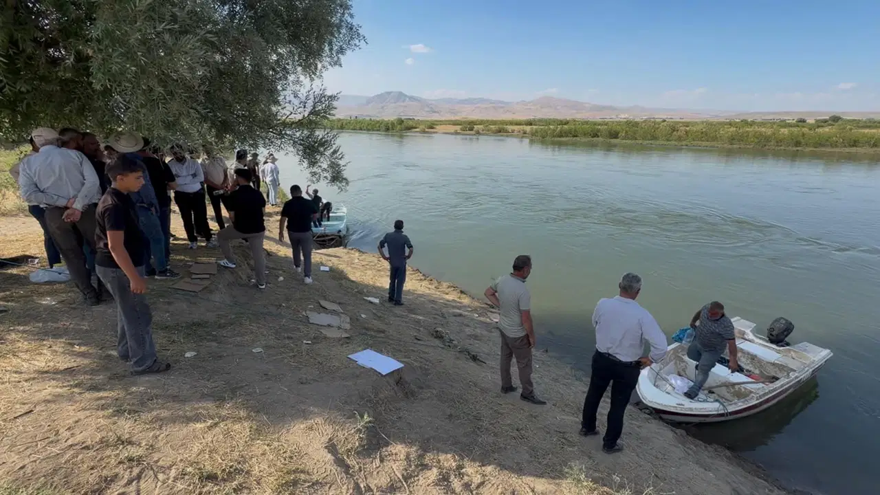 10 yaşındaki Berat, Murat Nehri’nde kayboldu: Arama çalışması başlatıldı