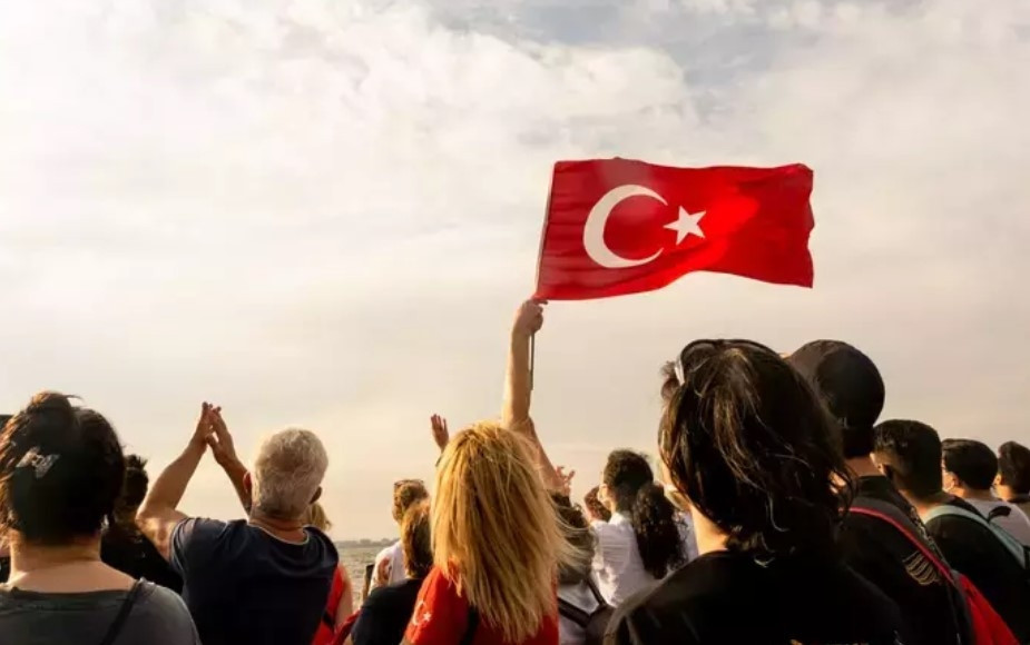 15 TEMMUZ RESMİ TATİL Mİ 2026? | 15 Temmuz hangi gün, kaç gün tatil, yarım gün mü? İşte 15 Temmuz resmi tatil tarihi 2026!