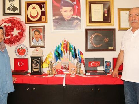 15 temmuz sehidi kizlarini unutmadilar evlerinin bir katini ona ayirdilar Y97BKBer.jpg