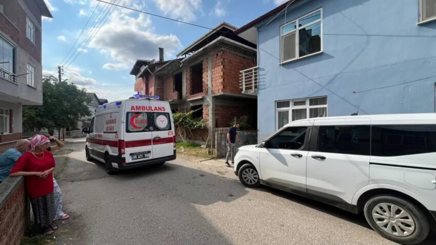18 yasindaki kiz evinde silahla vurulmus halde olu bulundu Nfdj8lrK.jpg