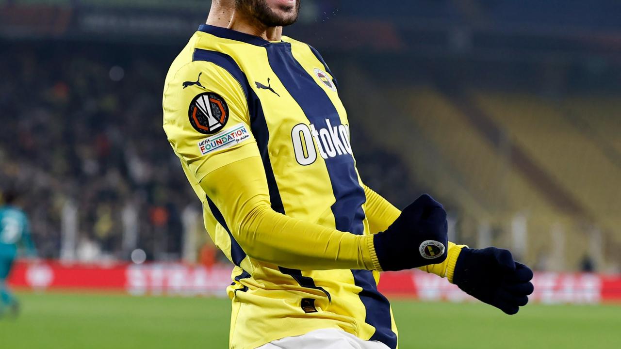 37 yasindaki tadicin yeni takimi belli oluyor 2 yillik imza icin hollandaya gitti sqcylDZb.jpg