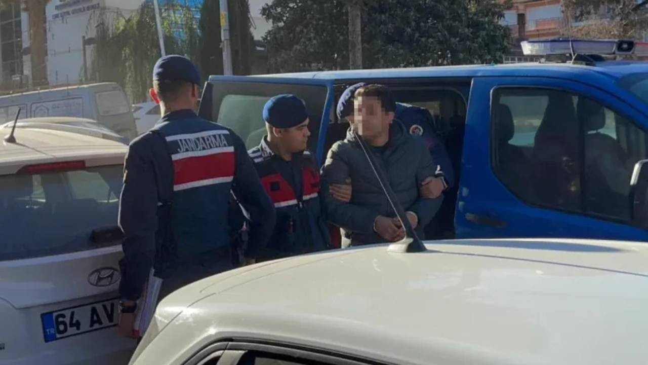 4 kişinin yaralandığı feci kazada sürücü tutuklandı