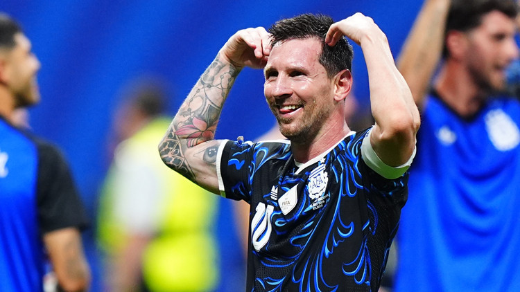 60 yillik ruyayi messi bitirdi 7mqGS1Jq.jpg