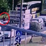 65 yil hapis cezasiyla araniyordu belediye otobusunde yakalandi EvcC8SzT.jpg