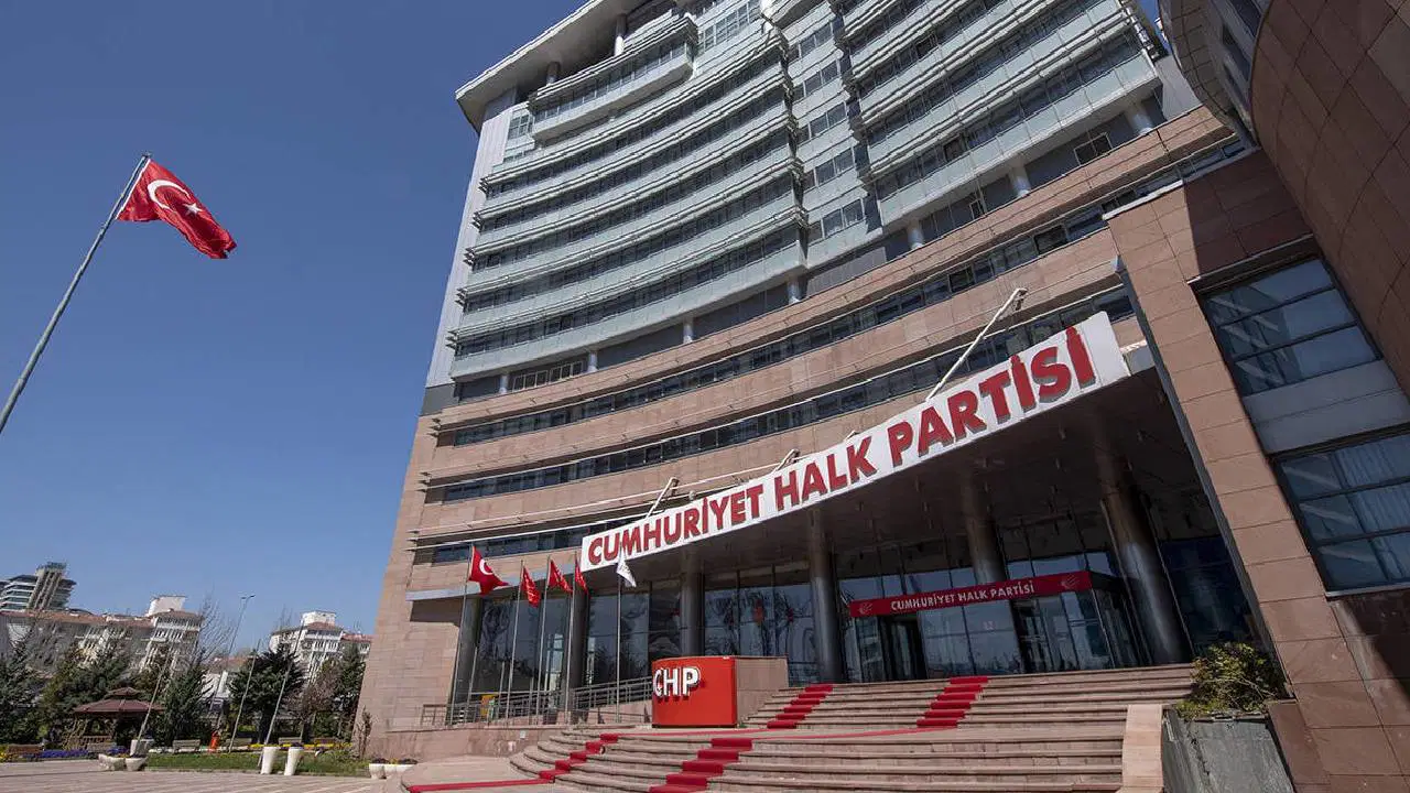 91 milletvekili istifa edip YENİ Parti’ye katılmıştı: İşte CHP’de kalan 44 vekil