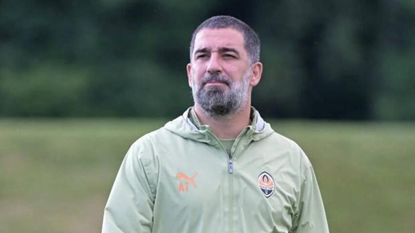 A milli takimda arda turan surprizi buyuk ters kose EZYtGhgf.jpg