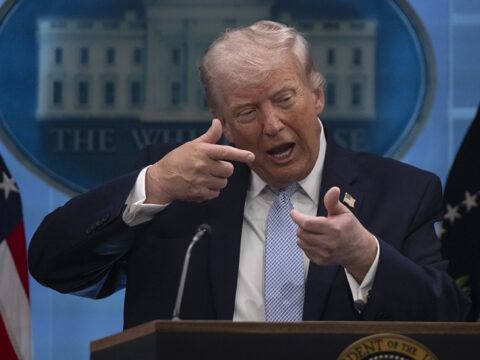 Abd baskani trump irani bu gece ve yarin cok sert vuracagiz vCun5eAD.jpg