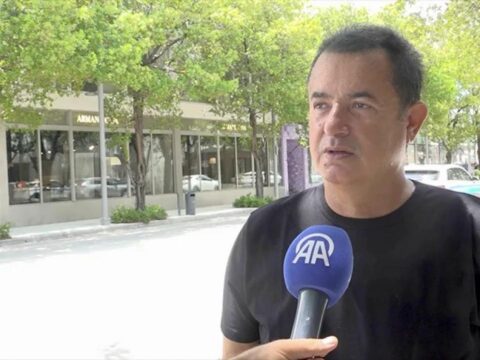 Acun ilicali finali onceden tahmin etti uzatmalara gidecek dedi ve favorisini acikladi P4yyJM9g.jpg