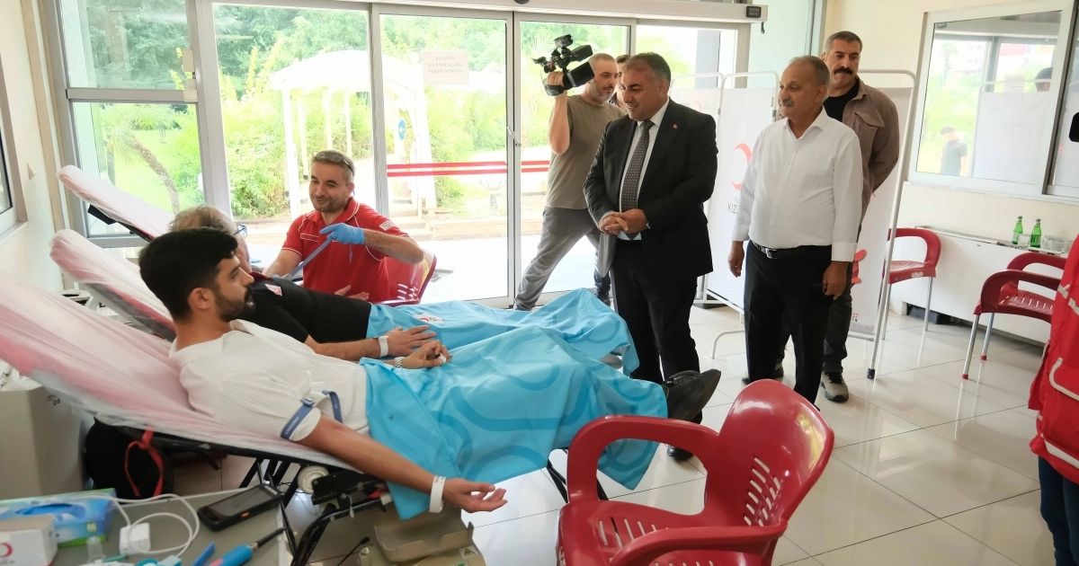 Adana birbirine candan bağlı