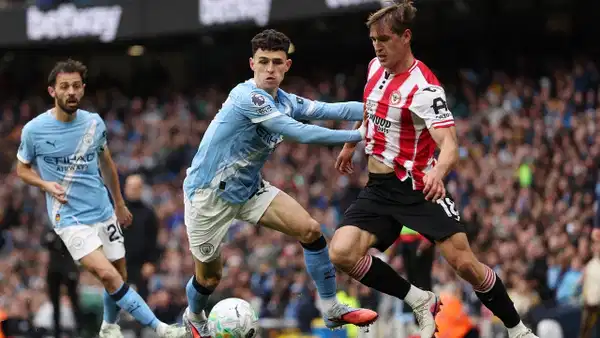 Adi galatasaray ile anilmisti manchester cityden phil foden karari gcB7VmyR.jpg