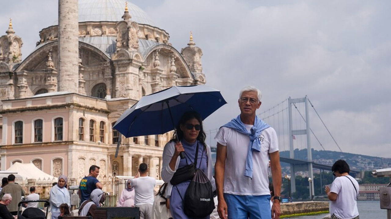 AKOM’dan saatli uyarı: Gök gürültülü sağanak yağış geliyor