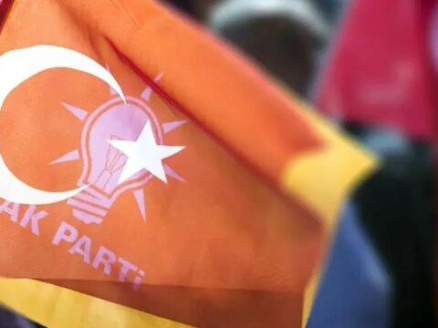 Akp kulislerinden catlak sesler operasyon rahatsizligi buyuyor DVBSlV7r.jpg