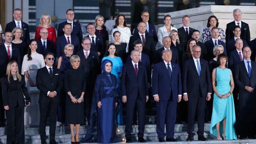 Akpli isimden aciklama geldi nato zirvesi yemeginde alkollu icki ikram edildi mi 28IMmg9G.jpg