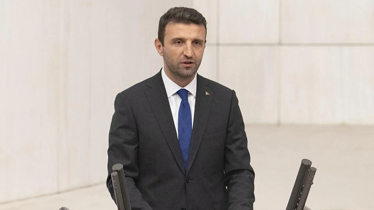 AKP’li vekil emekli maaşının düşük olduğunu kabul etti: Çalışıyoruz