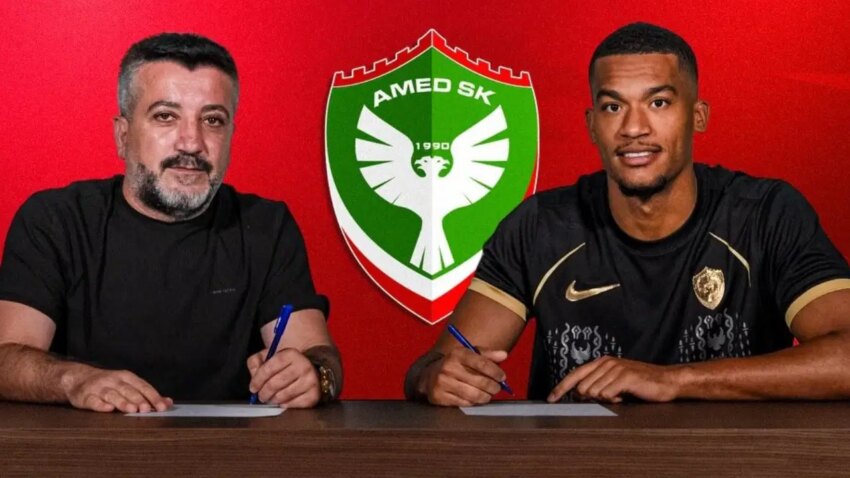 Amed sportif faaliyetler fransiz kaleciyi renklerine bagladi SJXeD6Ig.jpg