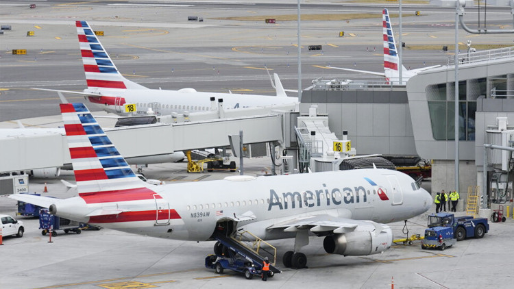 American airlinesta teknik ariza krizi ysZU7XNa.jpg