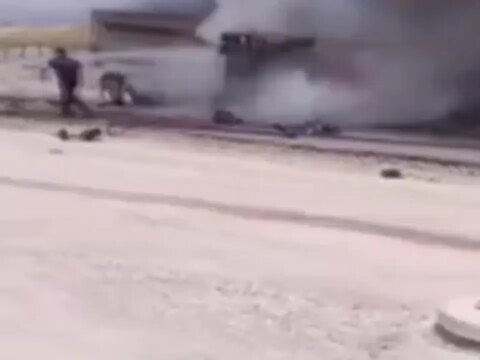 Ankara keciorende hafriyat kamyonlari carpisti 2 belediye calisani hayatini kaybetti XKCPCZlB.jpg