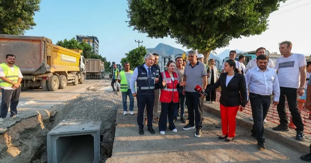 Antalya Konyaaltı’ndaki altyapı yatırımlarına sıkı denetim
