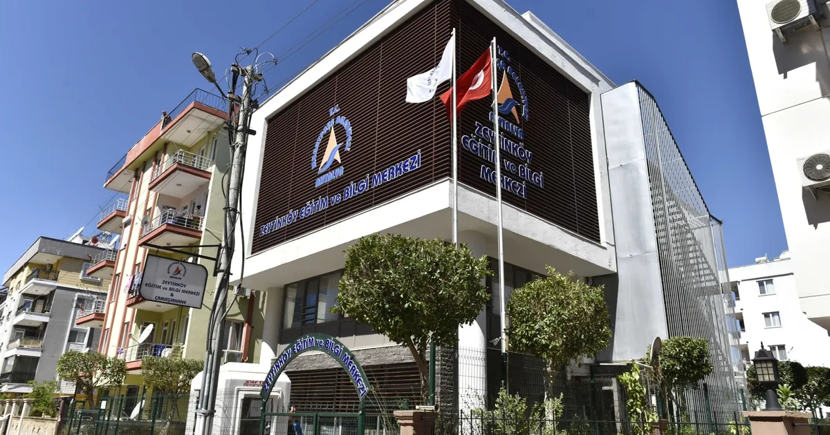 Antalya Muratpaşa’nın ücretsiz eğitim desteğinden LGS başarısı