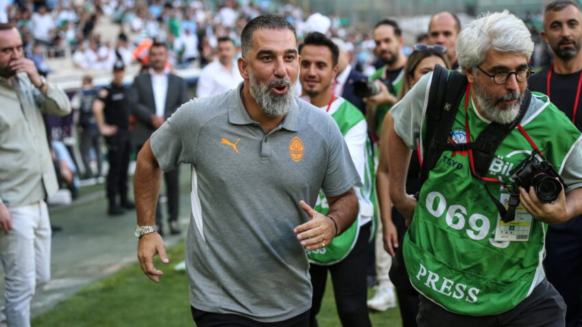 Arda turandan turkiye yaniti gelecekte ne olur bilinmez ama 3CfT1HlT.jpg