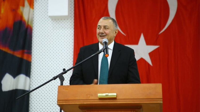 Ardesen belediye baskani enver atagun chpden istifa ederek yeni partiye katildi LdQdehL9.jpg