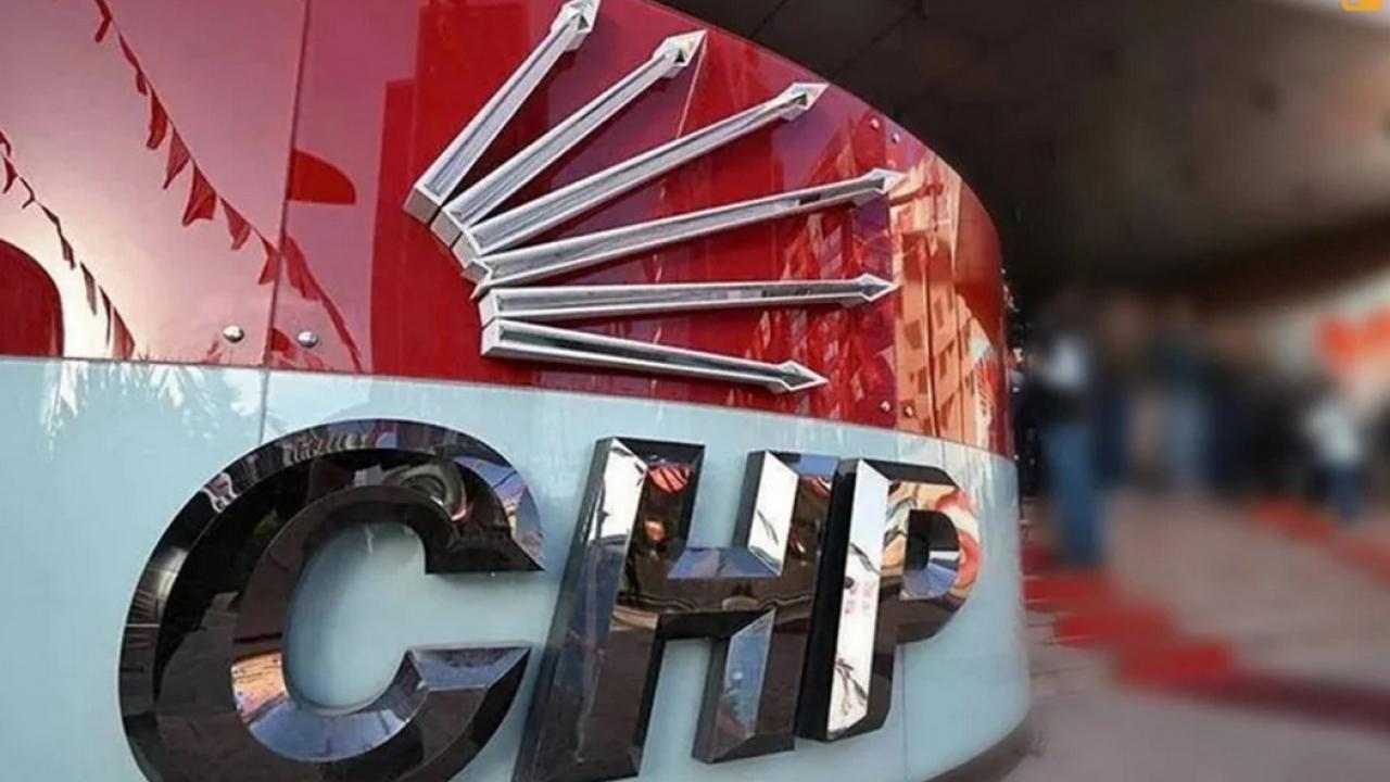 Asirlik cinarda yol ayrimlari chp tarihindeki partiden buyuk kopuslar ve akibetleri eFCdgx7O.jpg