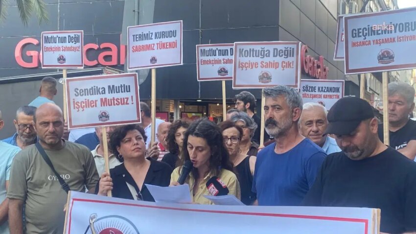 Atakum belediyesi iscileri odenmeyen ucretleri nedeniyle genel is sendikasini protesto etti 8agkH6Xy.jpg