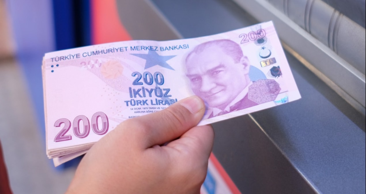 ATM’lerde bir devir kapanıyor: Bu paralar artık çekilemeyecek